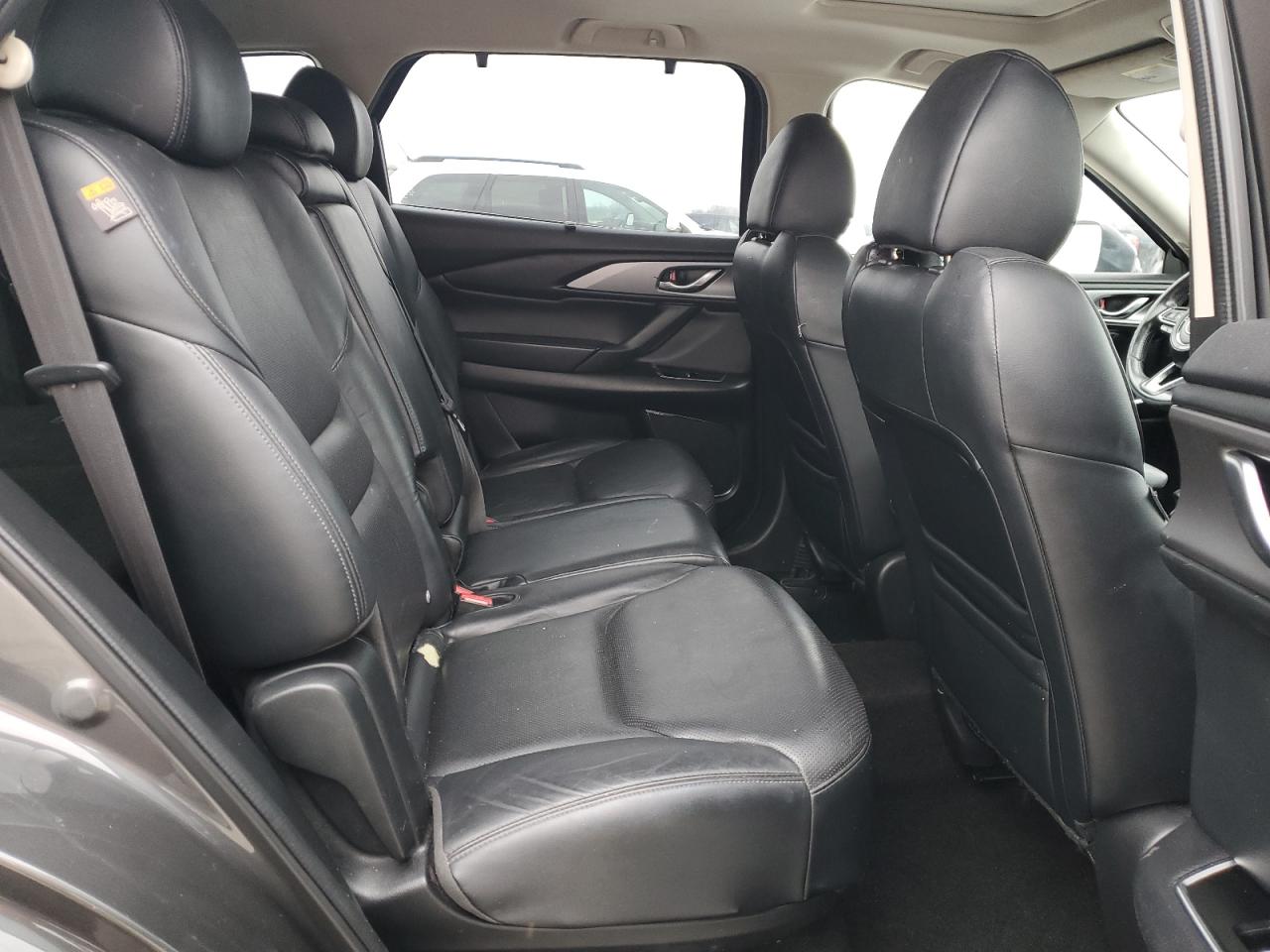 2018 Mazda CX-9 - Image 11