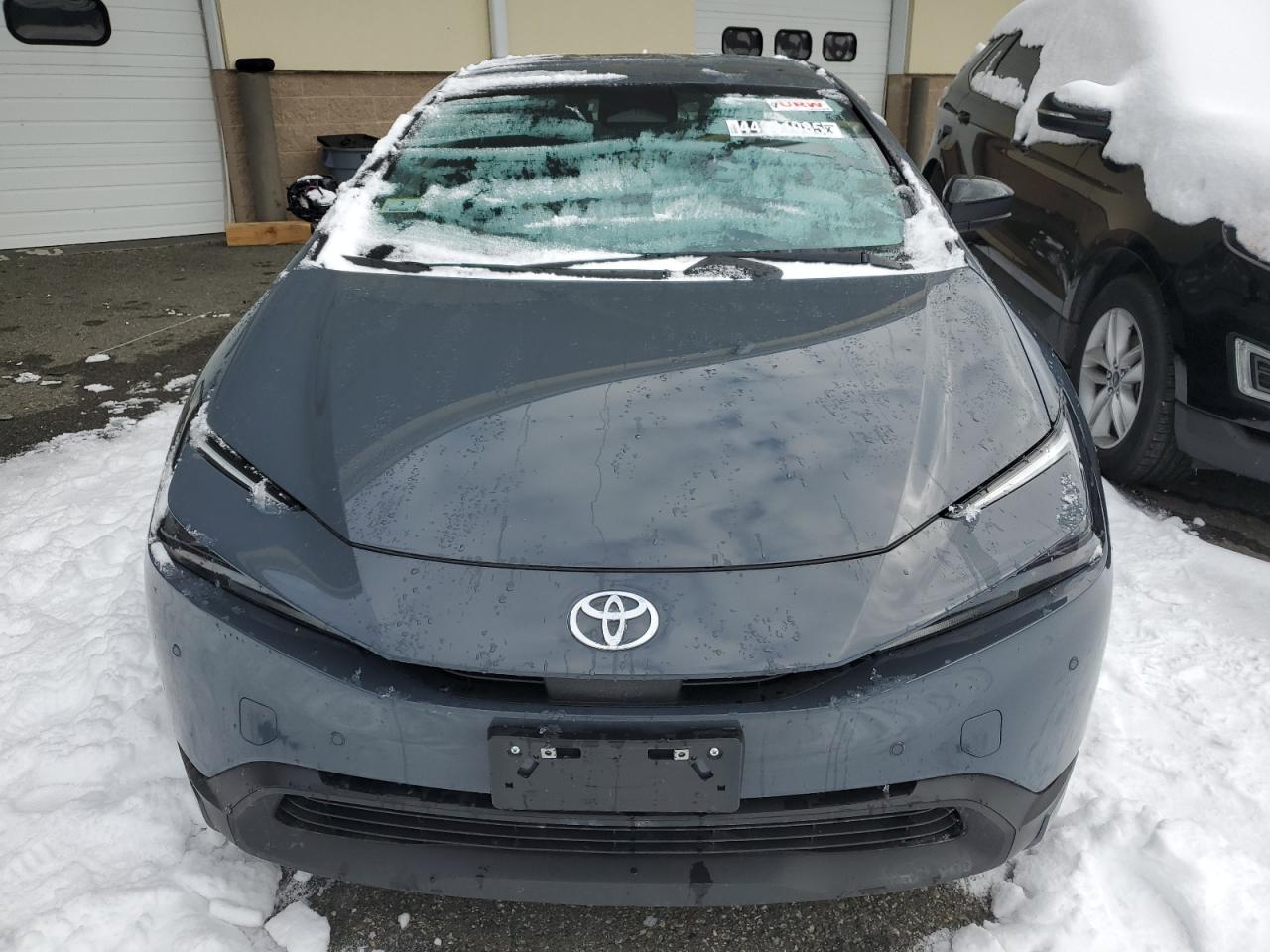 2024 Toyota Prius - Image 5