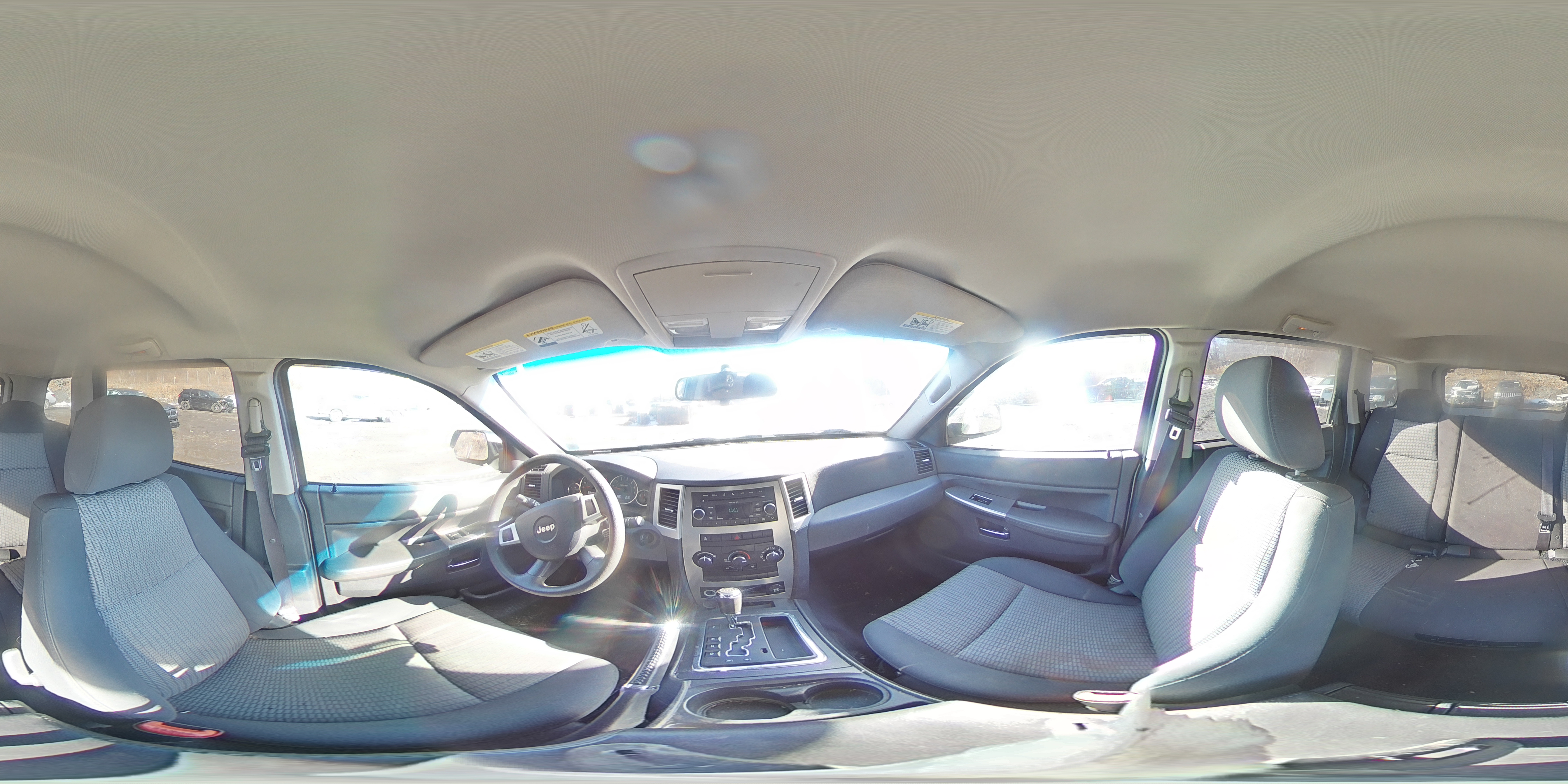2010 Jeep Grand Cherokee - Image 14