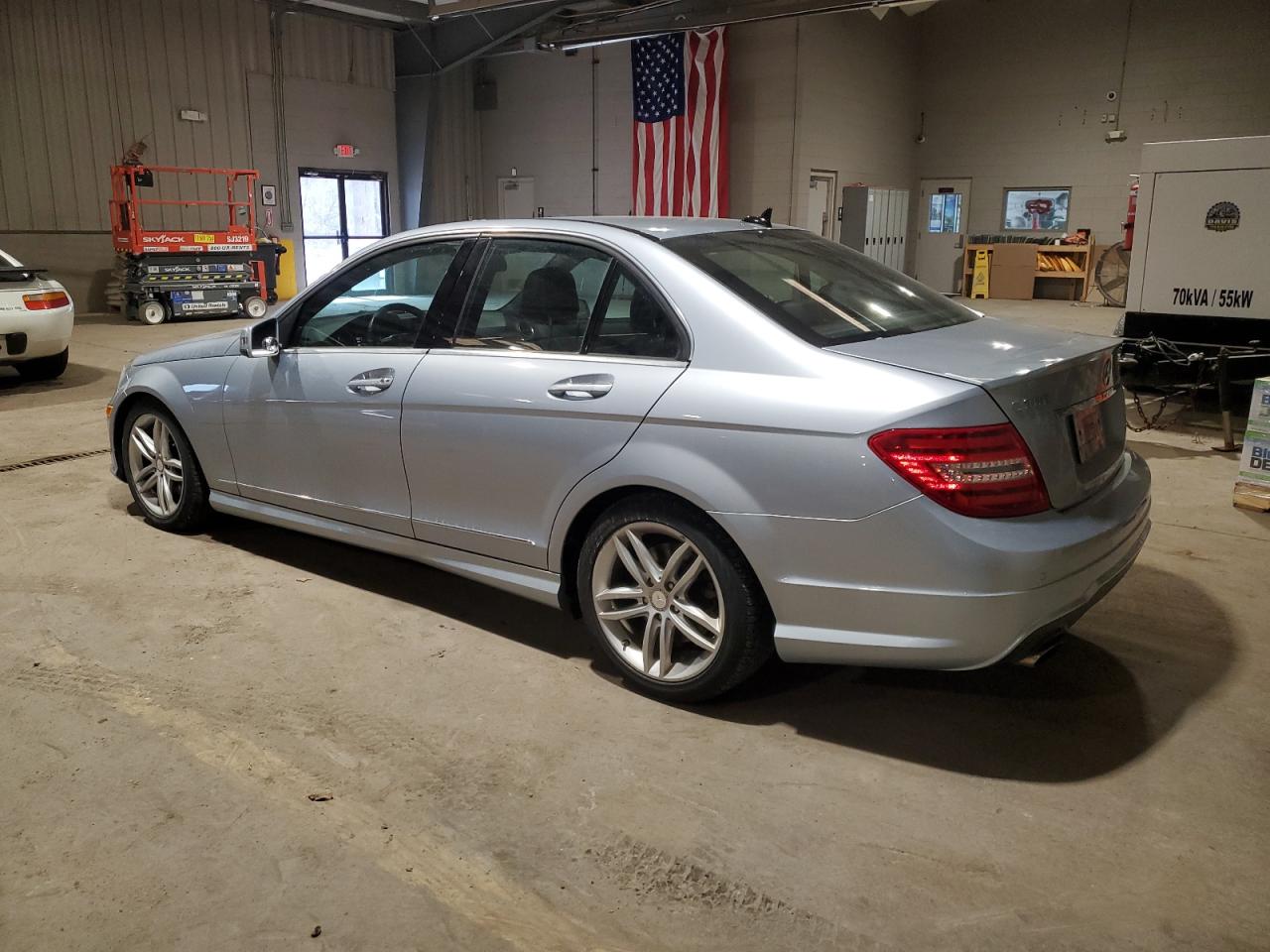2013 Mercedes-Benz C-klasse - Image 2