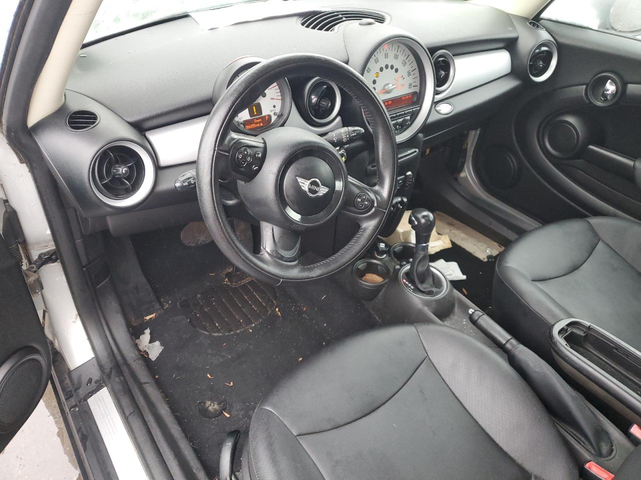 2012 MINI Cooper - Image 8