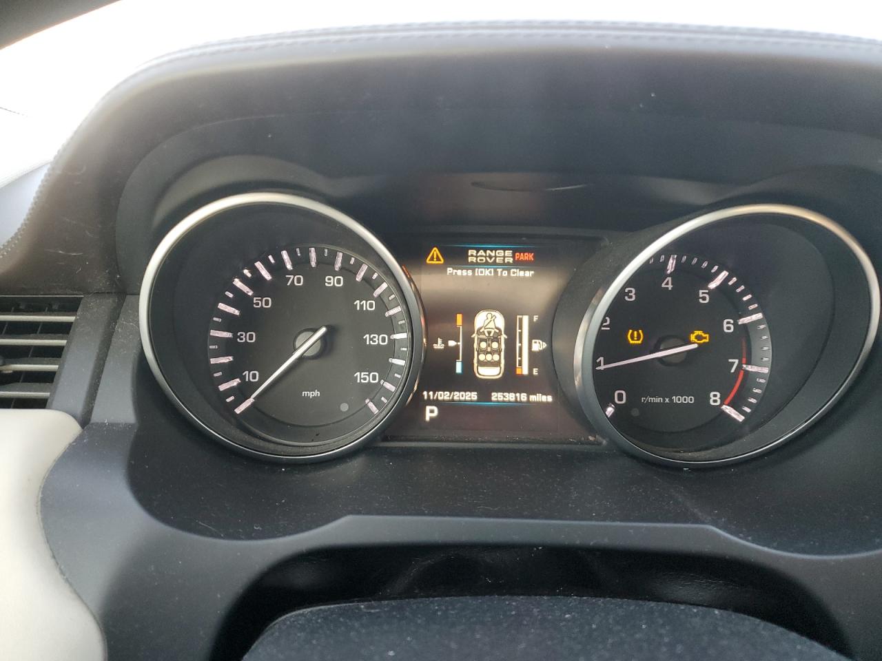 2012 Land Rover Range Rover - Image 9