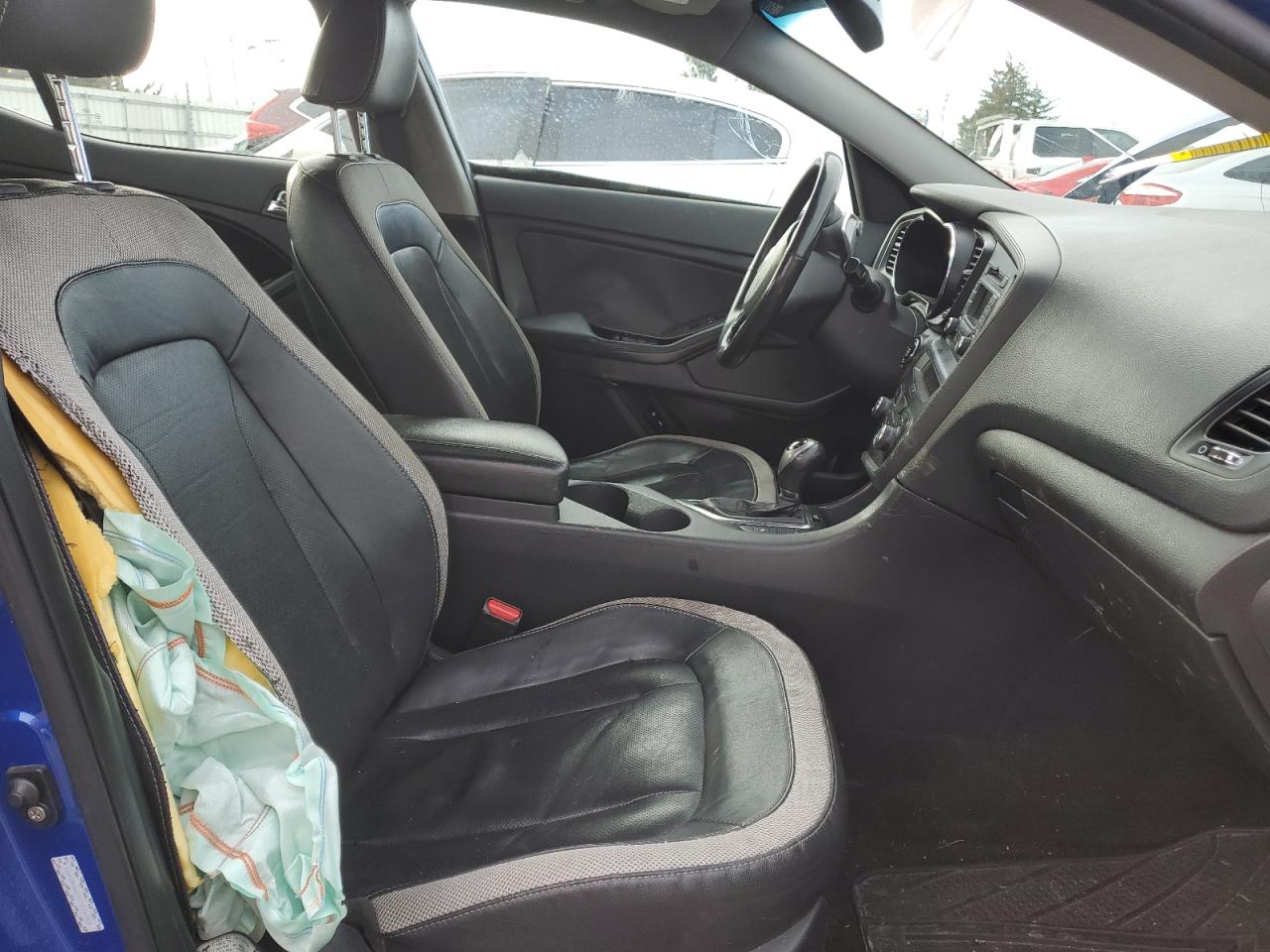 2011 Kia Optima - Image 7