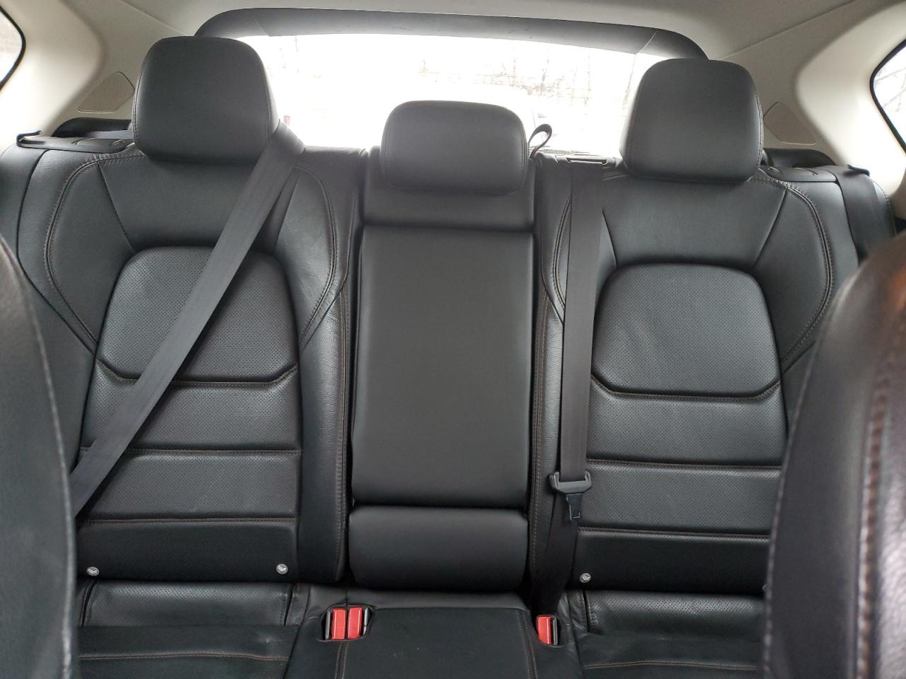 2017 Mazda CX-5 - Image 10