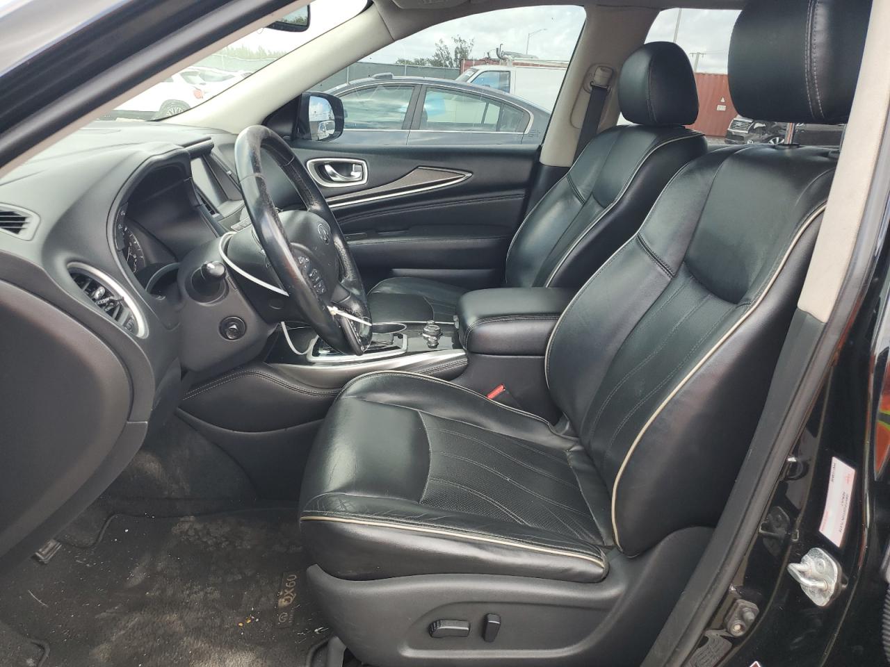 2018 Infiniti QX60 - Image 7