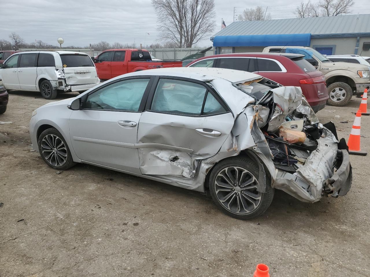 2016 Toyota Corolla - Image 2