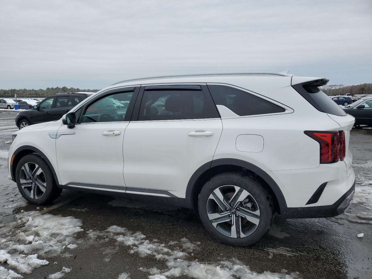2024 Kia Sorento - Image 2