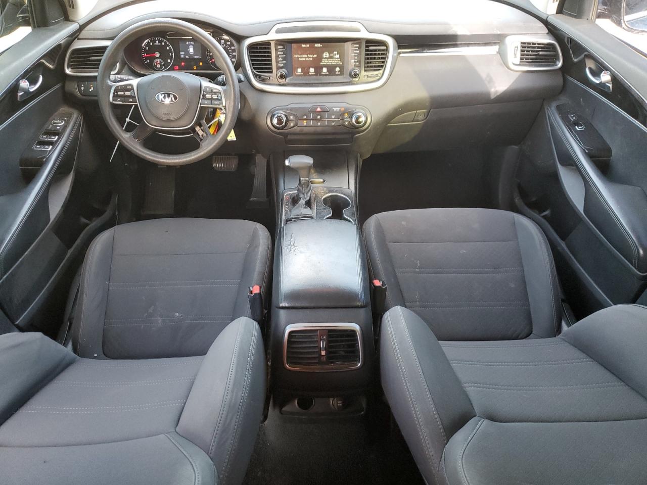 2019 Kia Sorento - Image 8