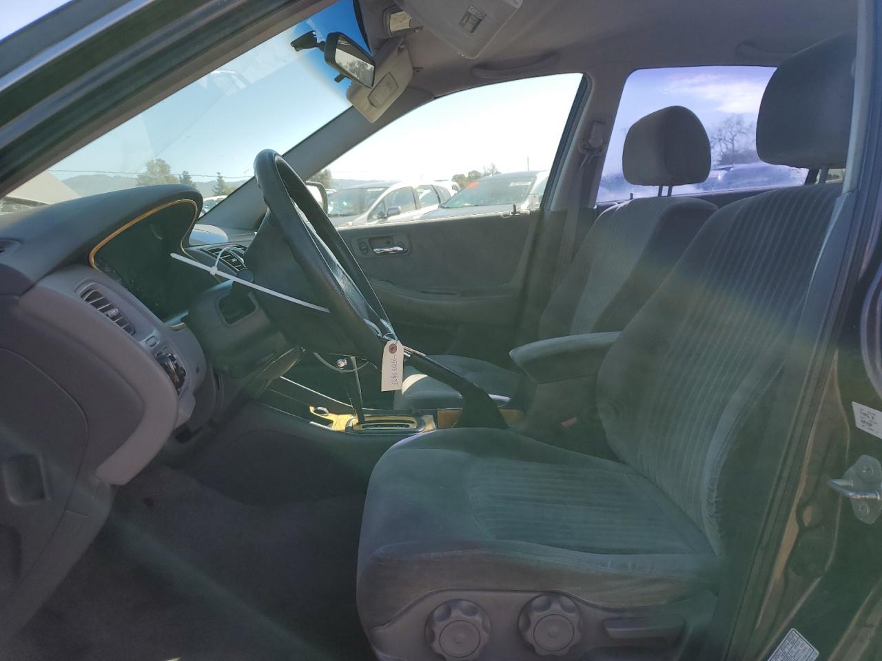 1998 Honda Accord - Image 7