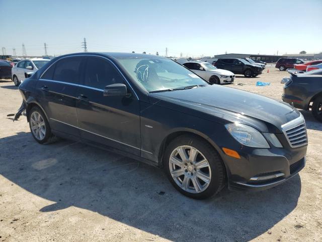 Седани MERCEDES-BENZ E-CLASS 2012 Чорний
