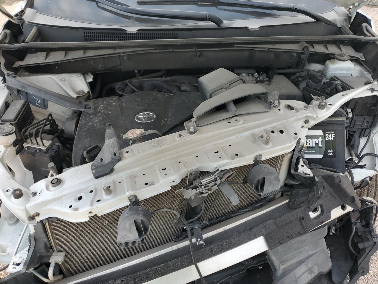 2019 Toyota Highlander Le VIN: 5TDZZRFH7KS364690 Lot: 43724355