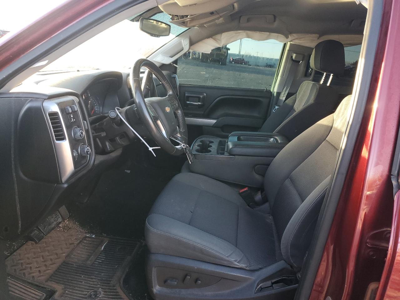 2016 Chevrolet Silverado - Image 7