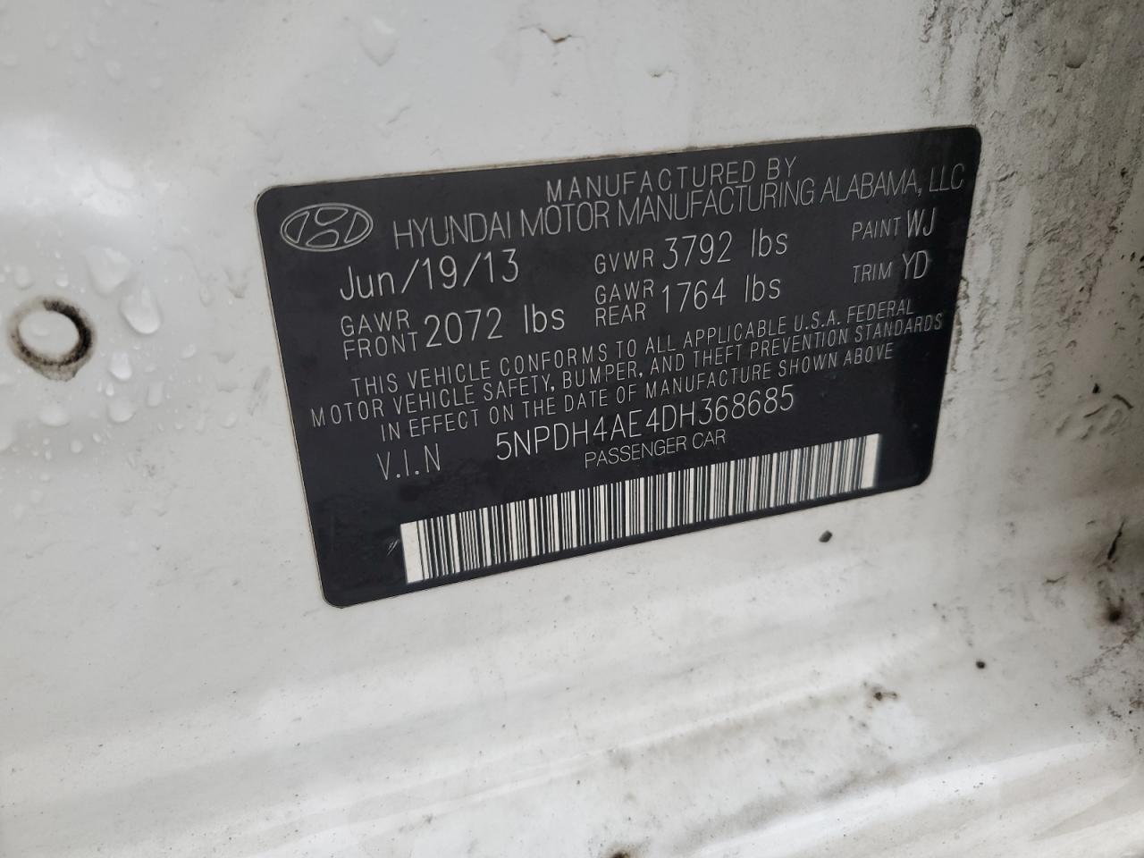 2013 Hyundai Elantra - Image 12
