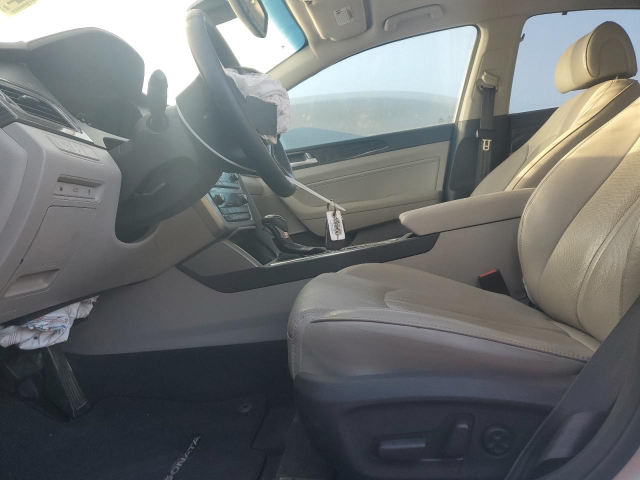 2015 Hyundai Sonata - Image 7
