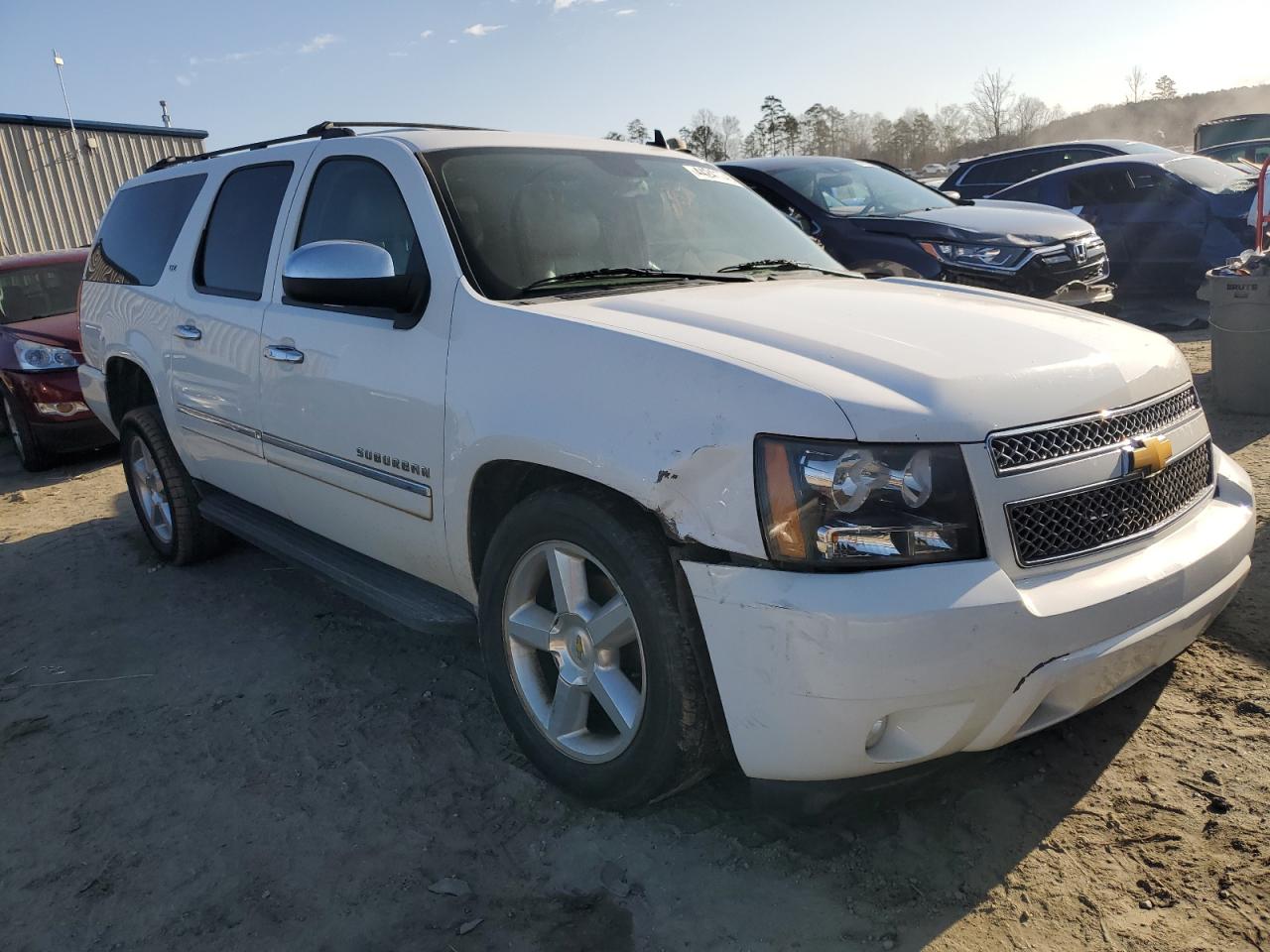 2012 Chevrolet Suburban - Image 4