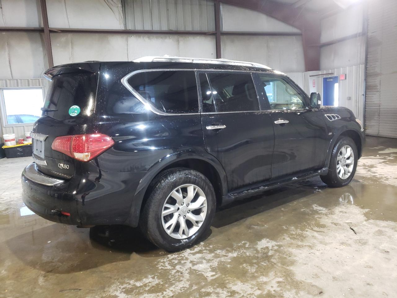 2014 Infiniti QX80 - Image 3