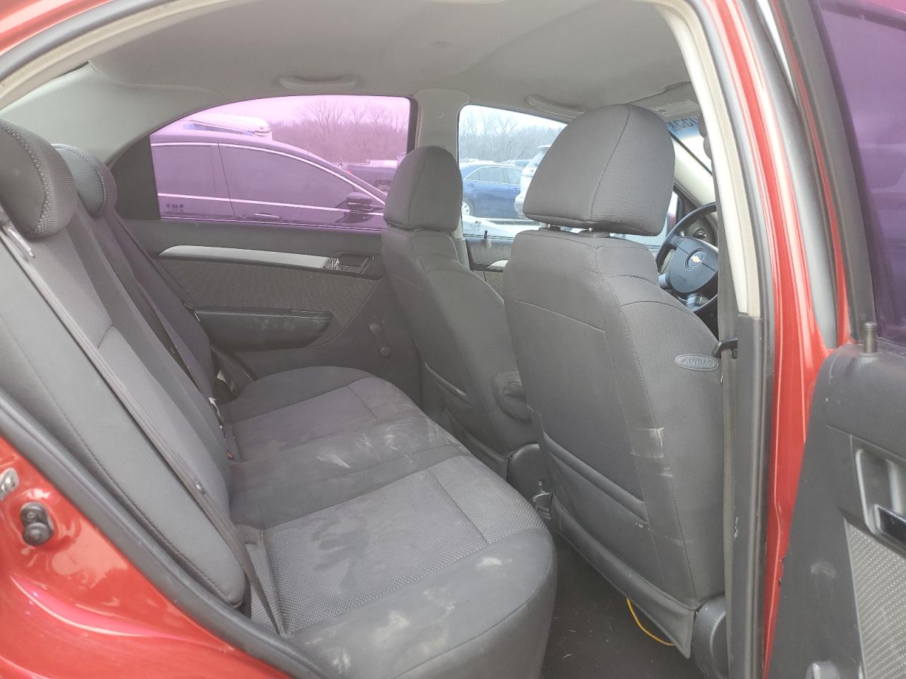 2011 Chevrolet Aveo - Image 11