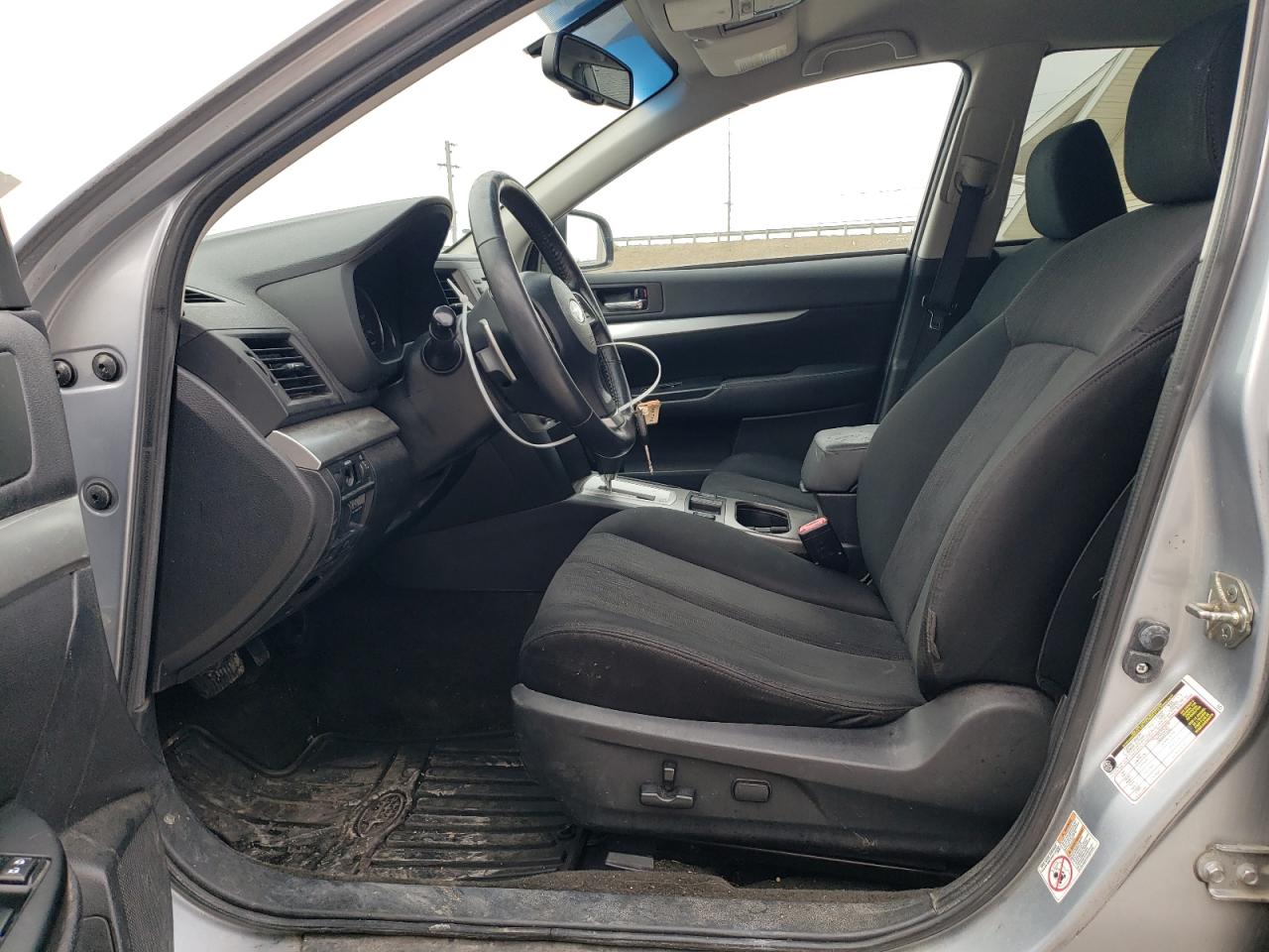 2014 Subaru Outback - Image 7