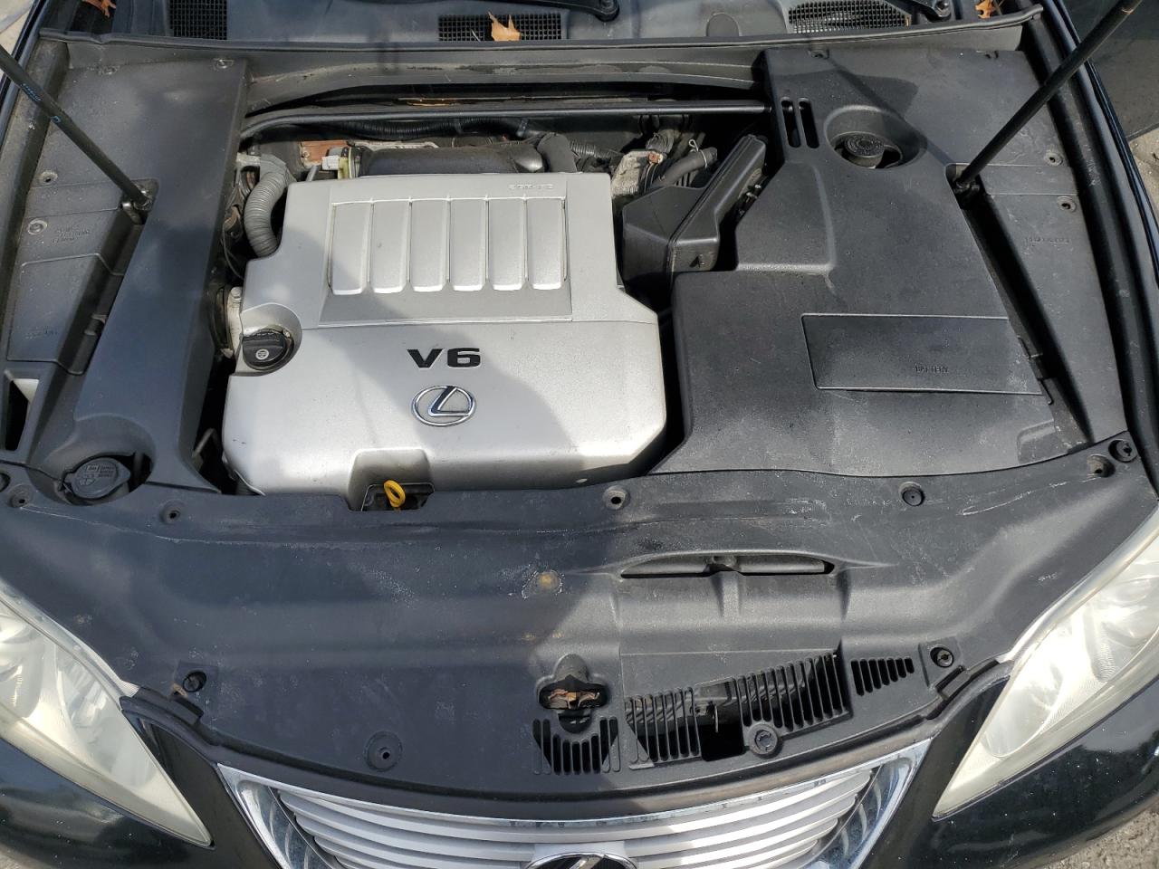 2009 Lexus ES - Image 11