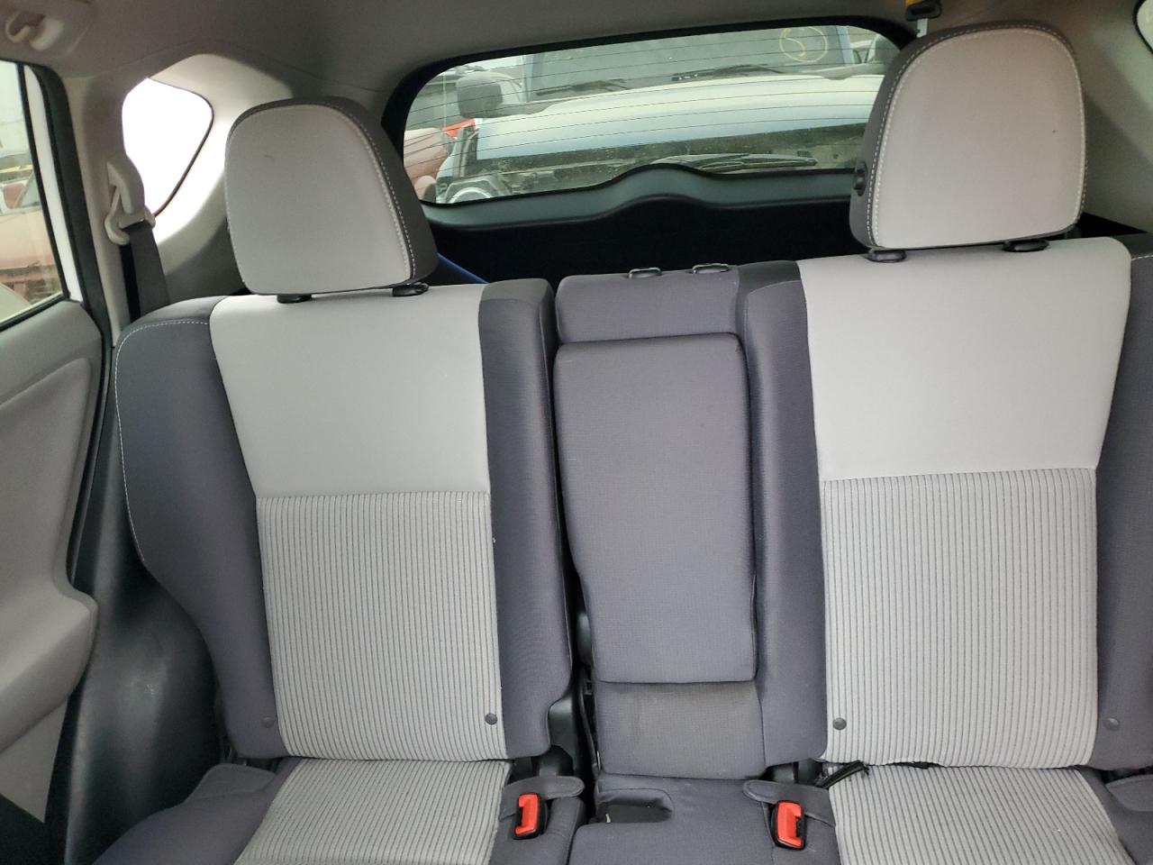 2013 Toyota RAV 4 - Image 10