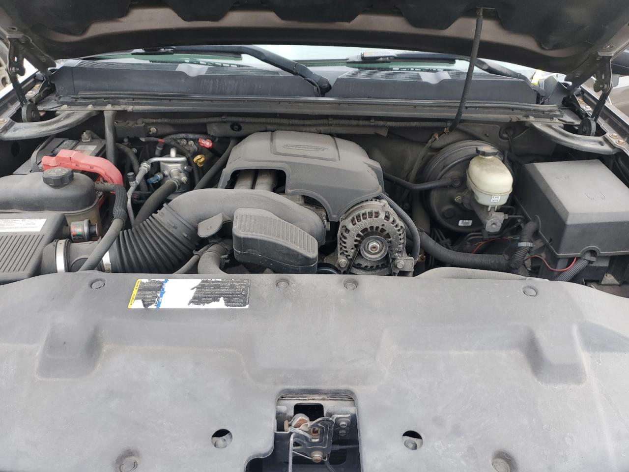 2007 Chevrolet Silverado - Image 11