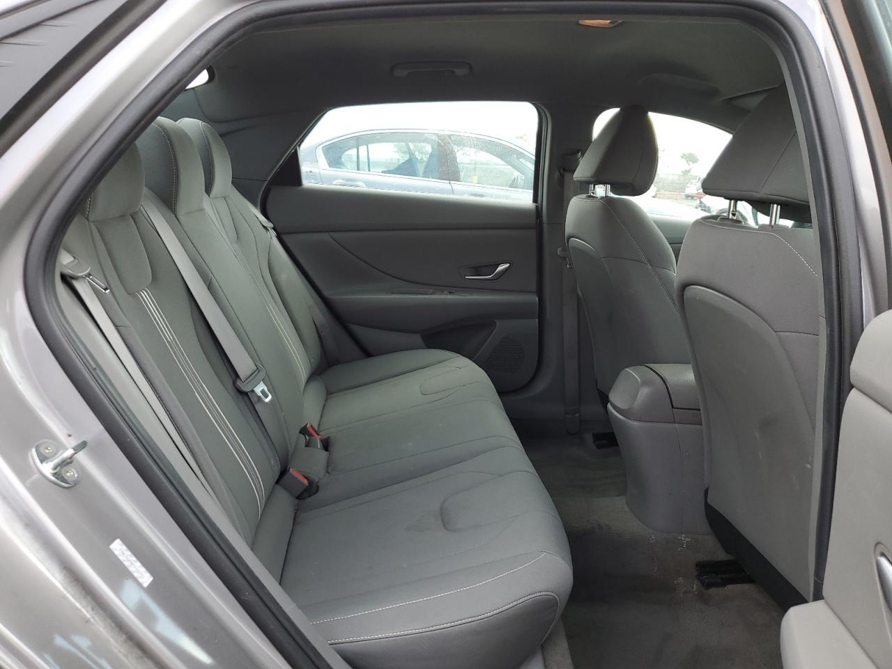 2023 Hyundai Elantra - Image 10