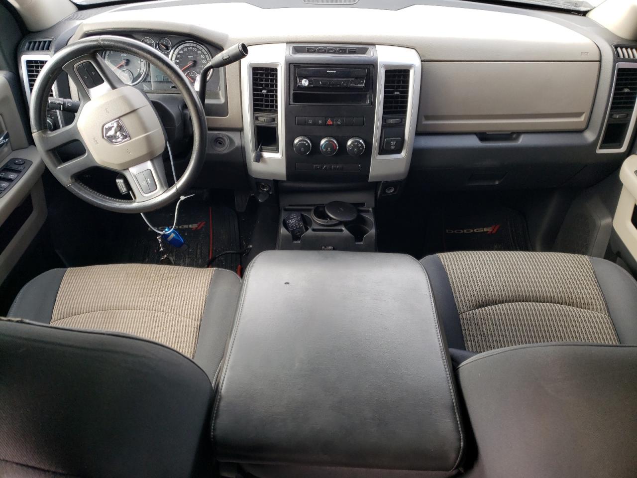 2009 Dodge RAM - Image 8