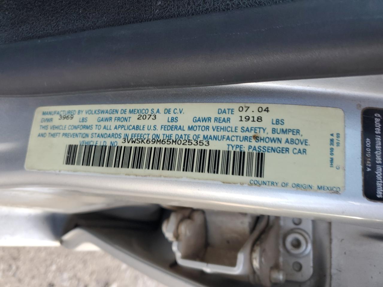 2005 Volkswagen Jetta - Image 15