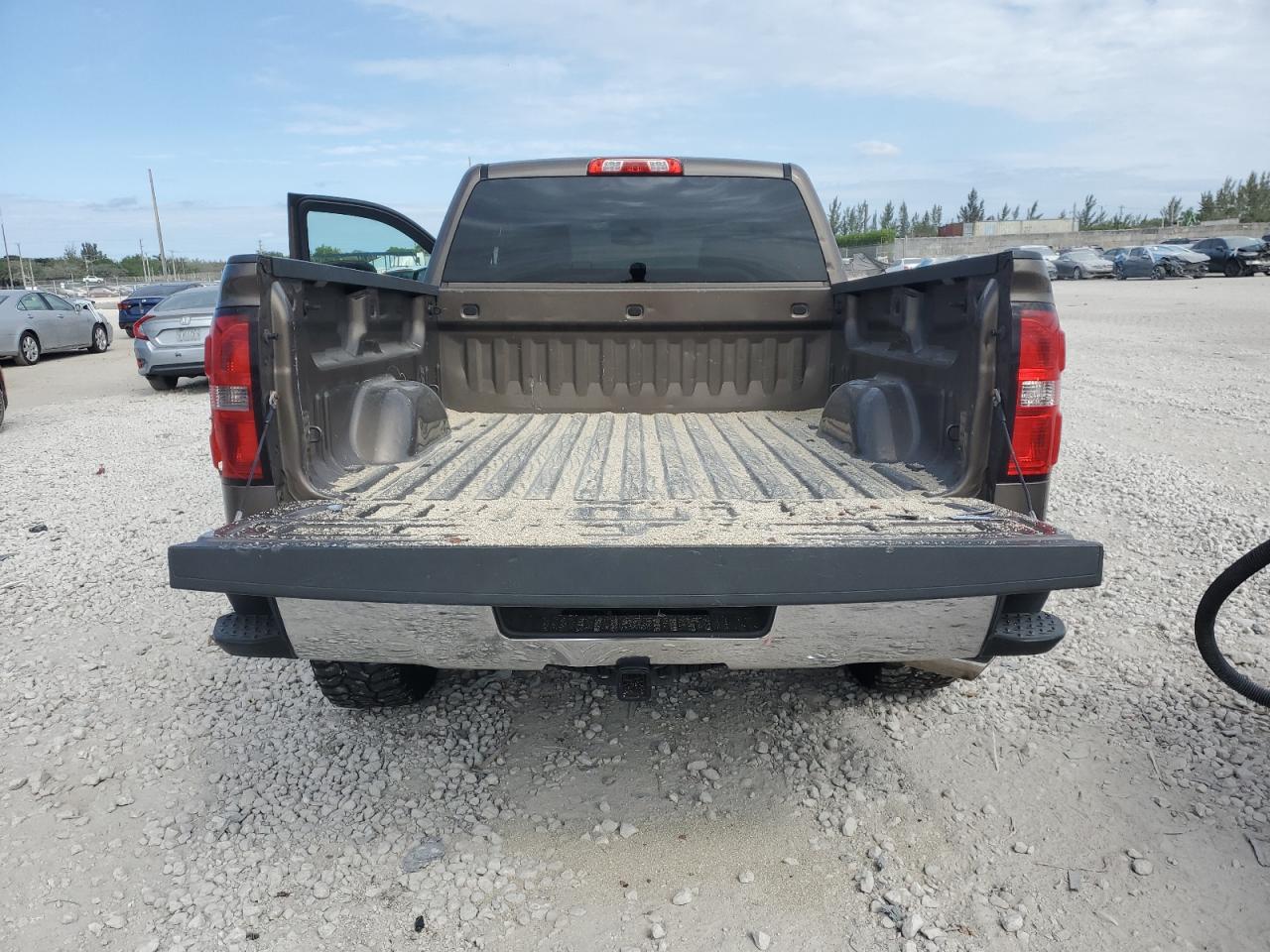 2014 GMC Sierra - Image 6
