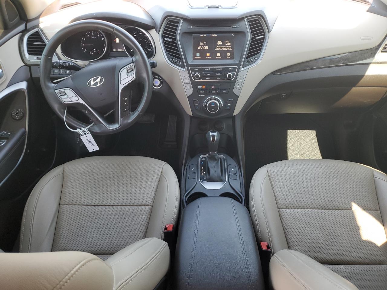 2017 Hyundai Santa Fe - Image 8