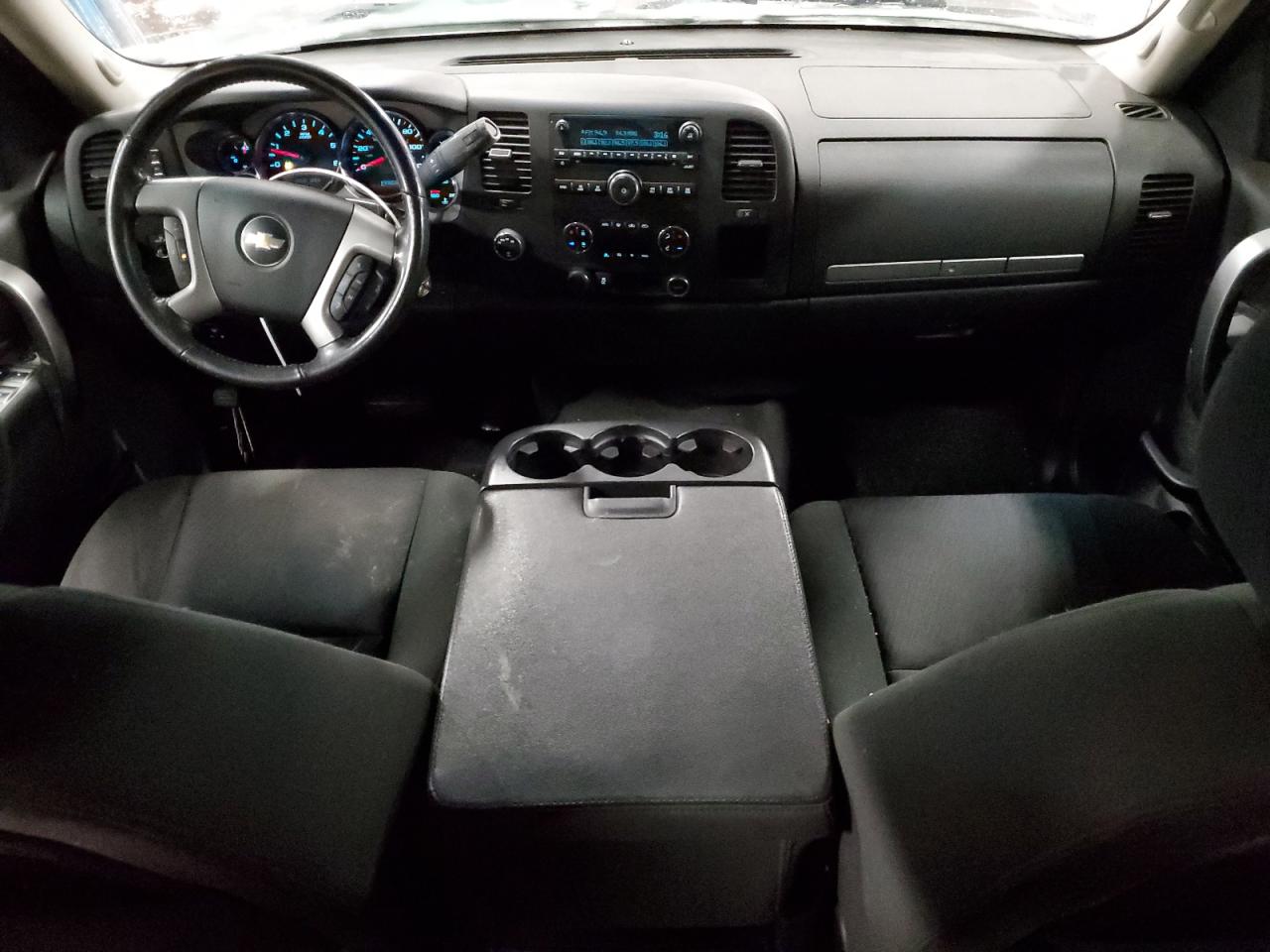 2012 Chevrolet Silverado - Image 8