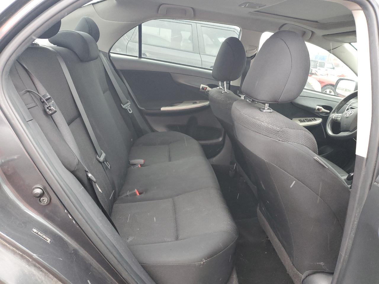 2011 Toyota Corolla - Image 10