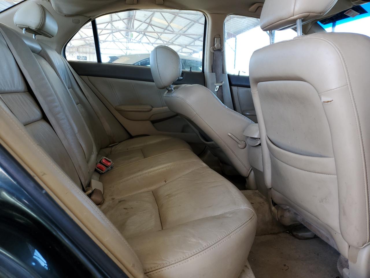 2005 Honda Accord - Image 10