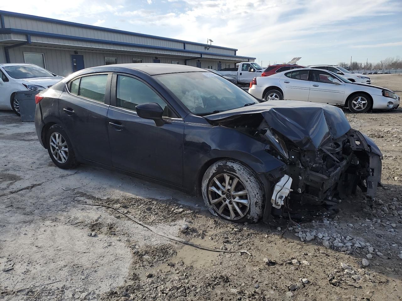 2016 Mazda 3 - Image 4