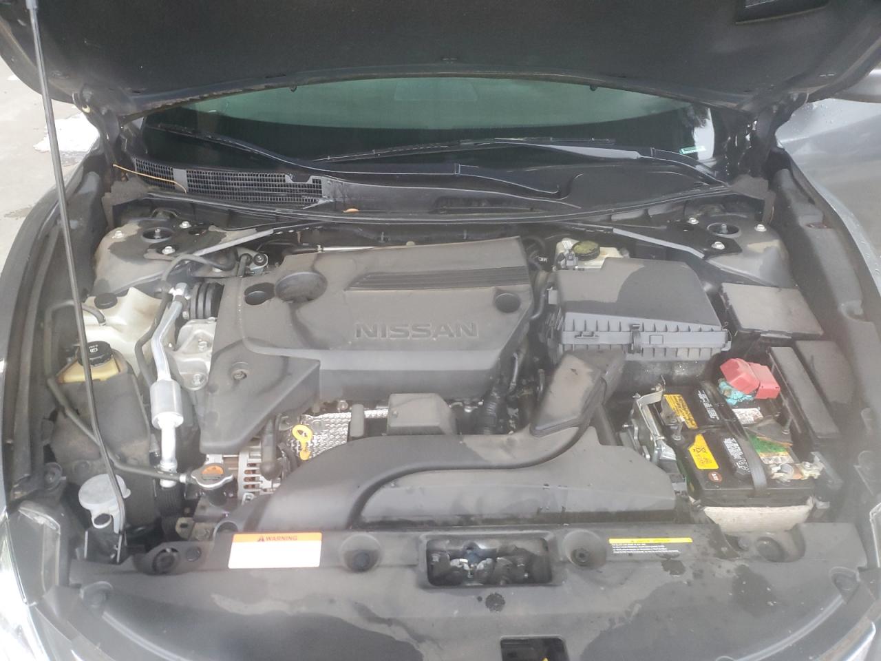 2016 Nissan Altima - Image 12