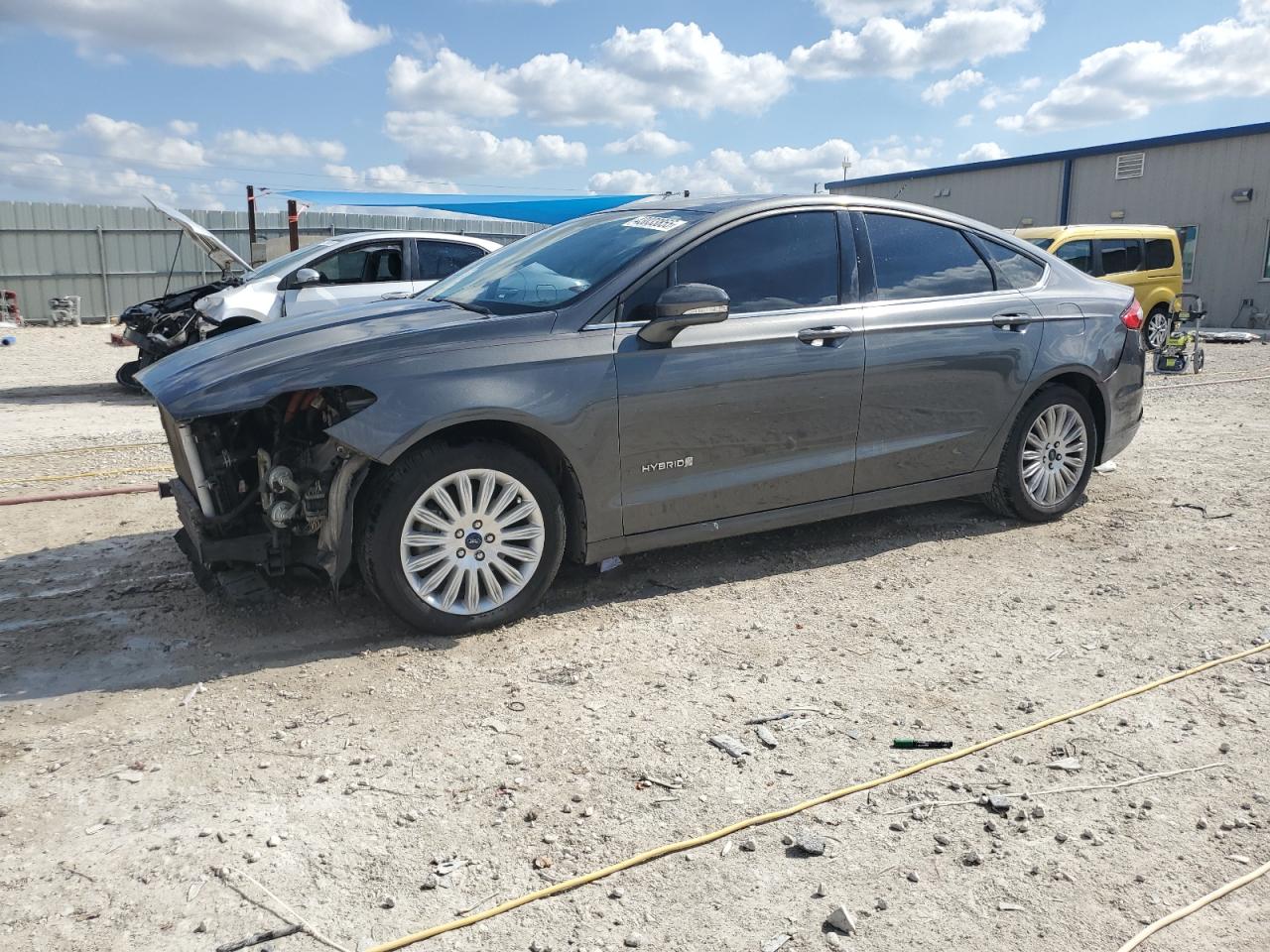 2015 Ford Fusion - Image 1