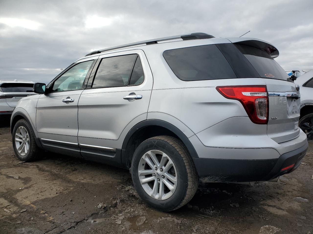 2014 Ford Explorer - Image 2