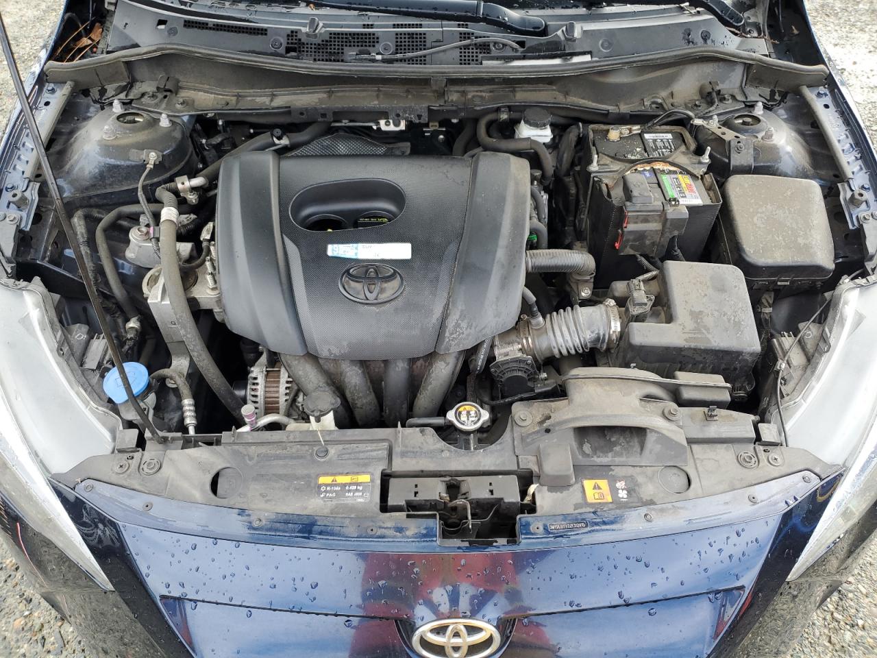2018 Toyota Yaris - Image 11