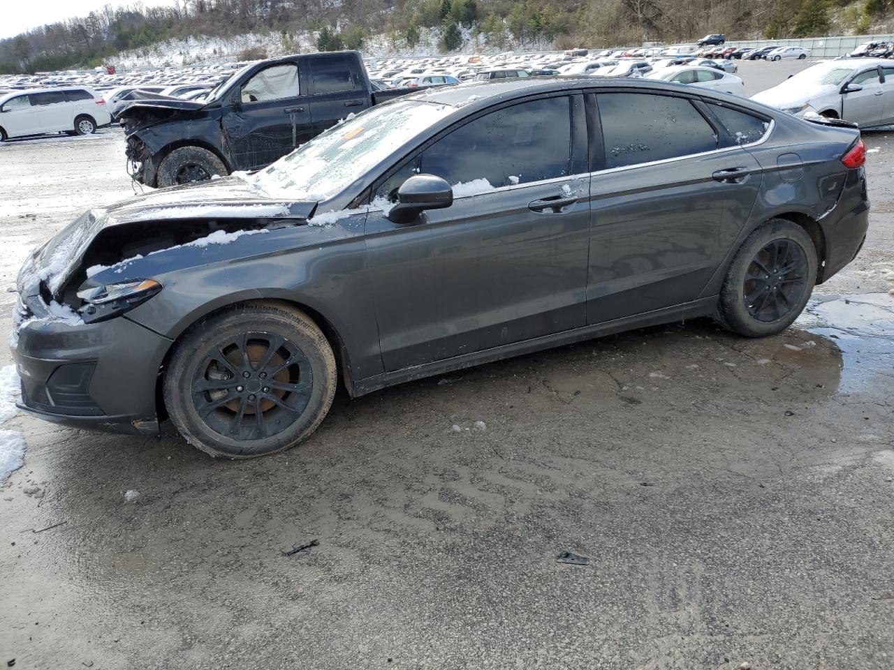 2019 Ford Fusion Se იყიდება Hurricane-ში, WV - Front End