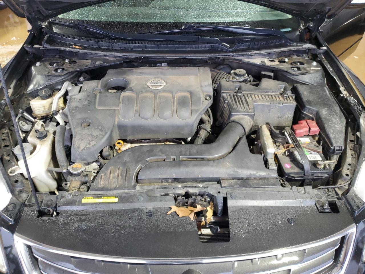 2010 Nissan Altima - Image 11