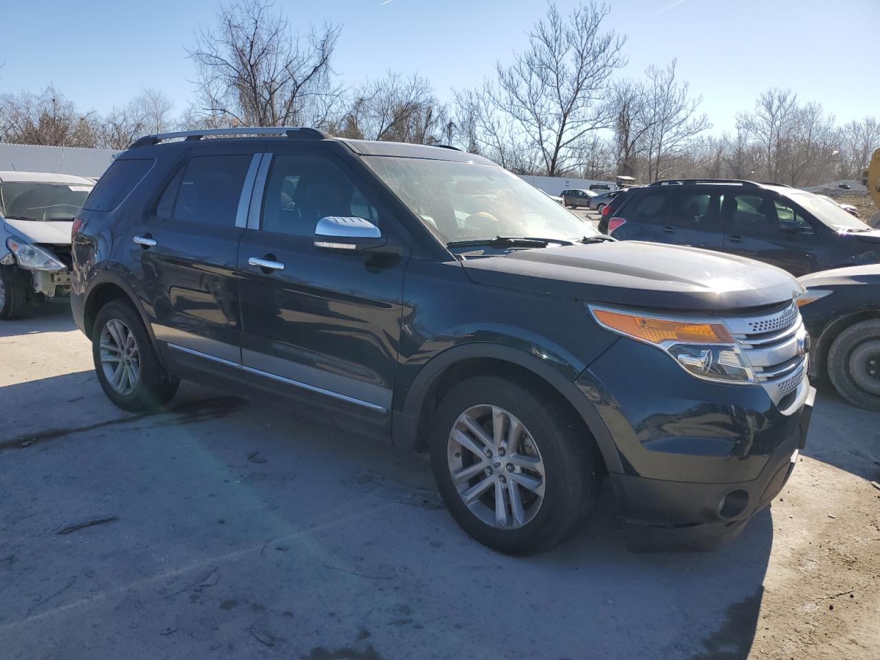 2015 Ford Explorer - Image 4