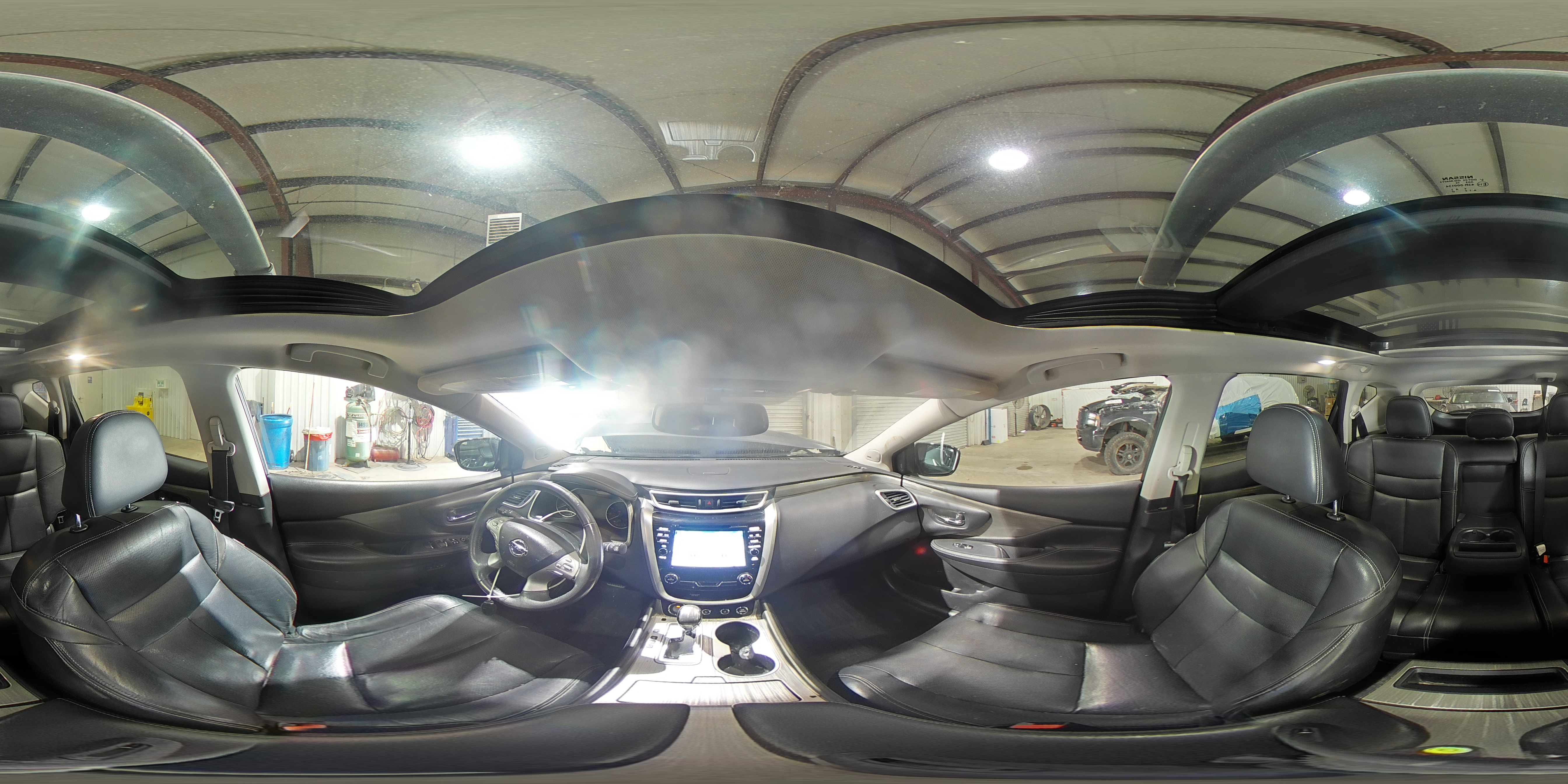 2015 Nissan Murano - Image 13