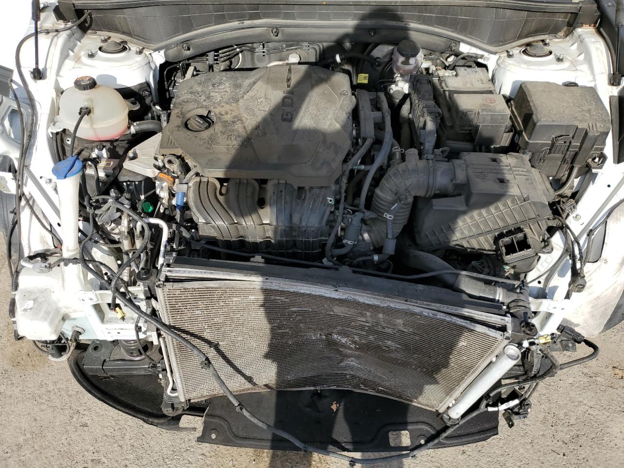 2022 Hyundai Santa Fe - Image 12