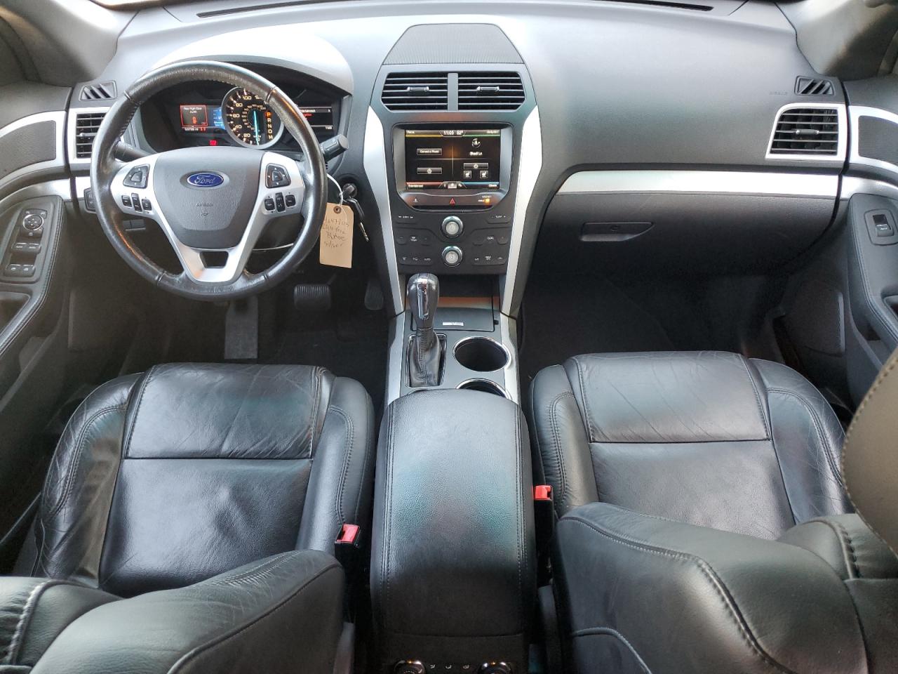 2014 Ford Explorer - Image 8