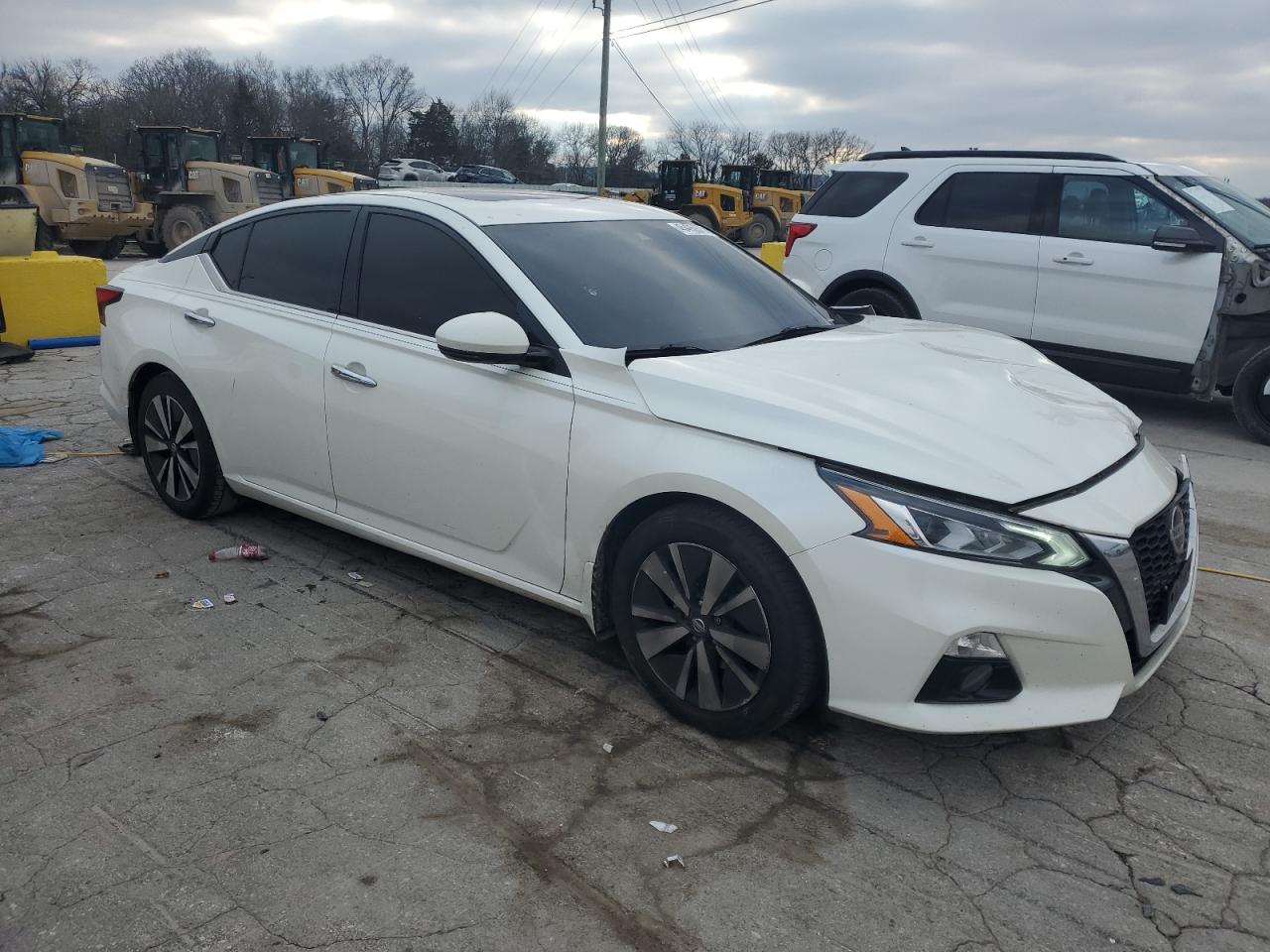 2019 Nissan Altima - Image 4