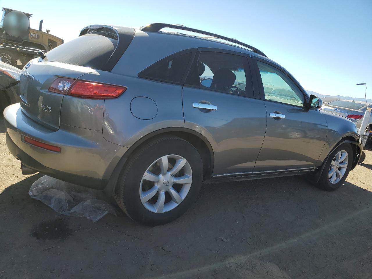 2004 Infiniti FX - Image 3
