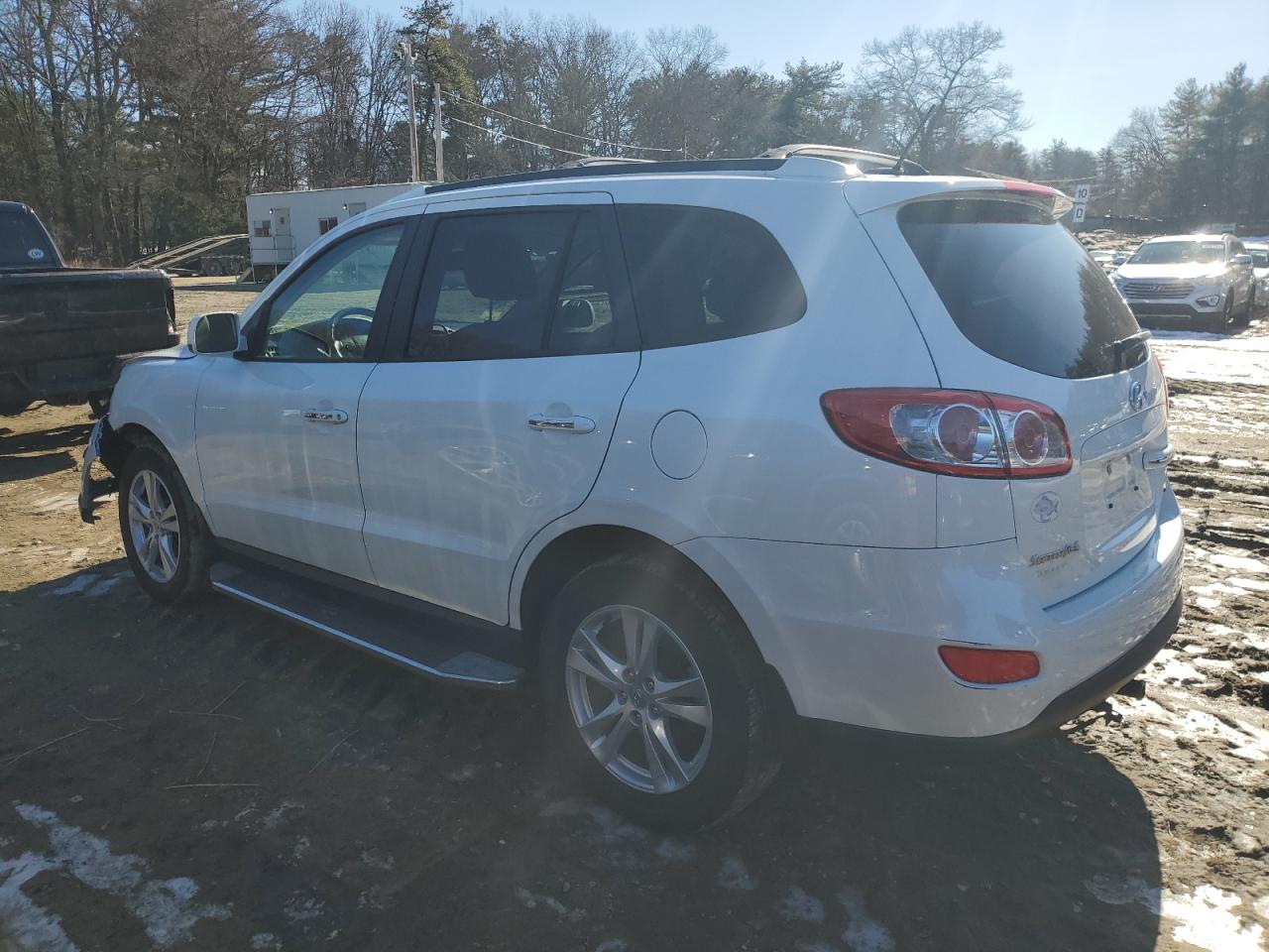 2012 Hyundai Santa Fe - Image 2