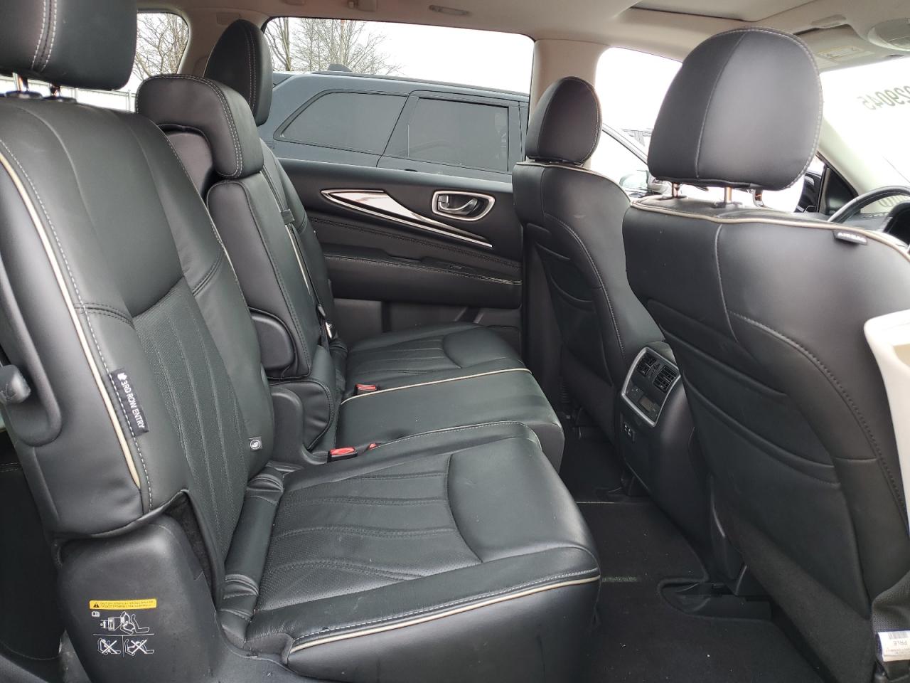 2019 Infiniti QX60 - Image 11