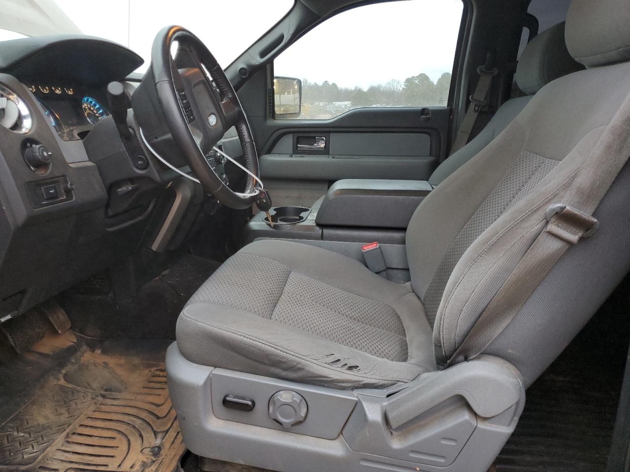 2014 Ford F-150 - Image 7