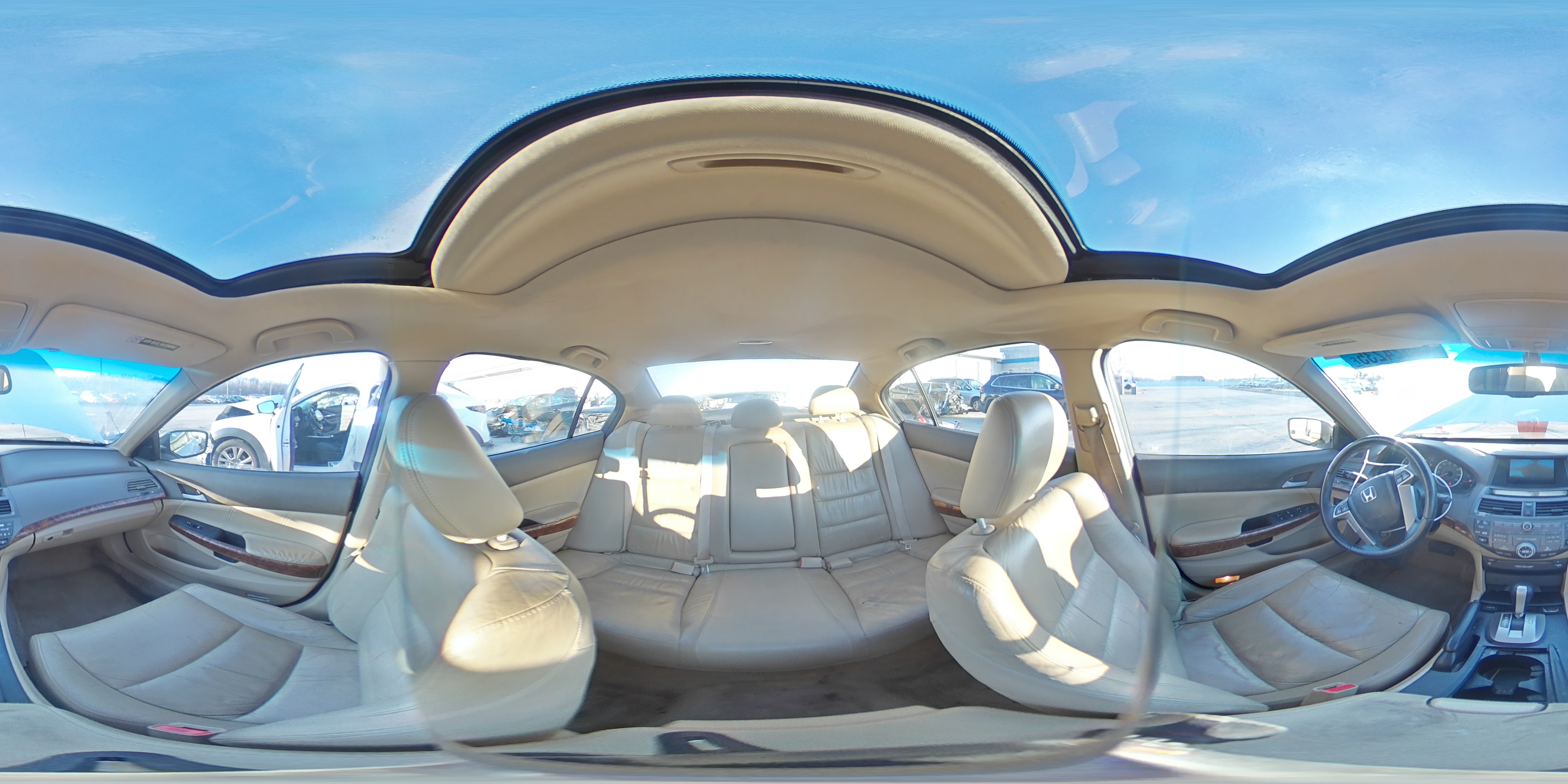 2010 Honda Accord - Image 13